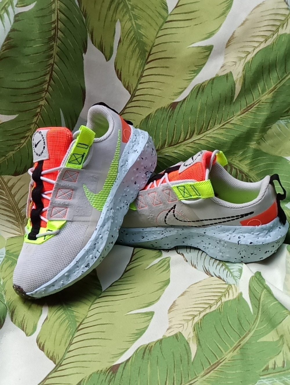 Nike Crater Impact Grey Volt Crimson Sneakers Size 8.5